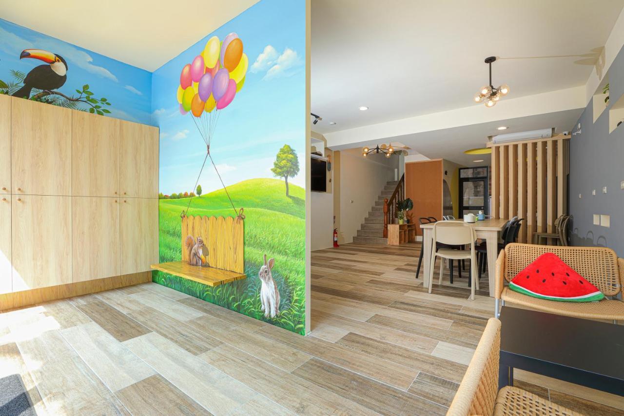 Colorful Balloons Homestay Magong Luaran gambar